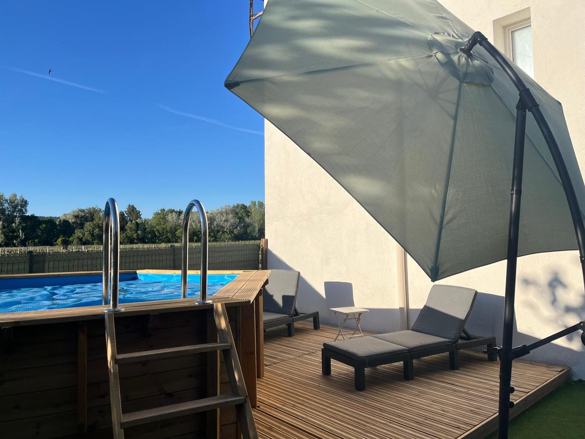 Appartement Avec Piscine Au Milieu Des Vignes Les Arcs-sur-Argens ภายนอก รูปภาพ